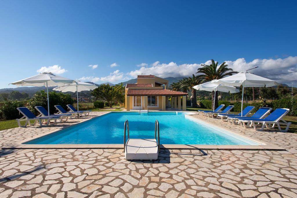 Residence Vista Del Mare Akharavi Extérieur photo