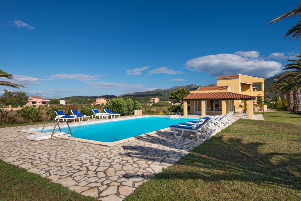 Residence Vista Del Mare Akharavi Extérieur photo