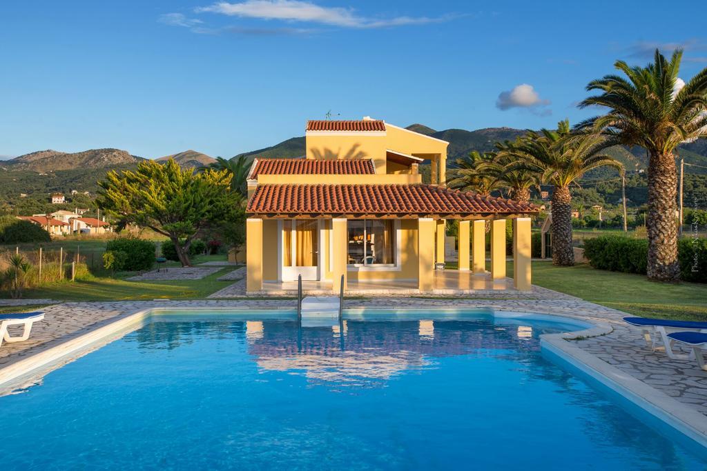 Residence Vista Del Mare Akharavi Extérieur photo