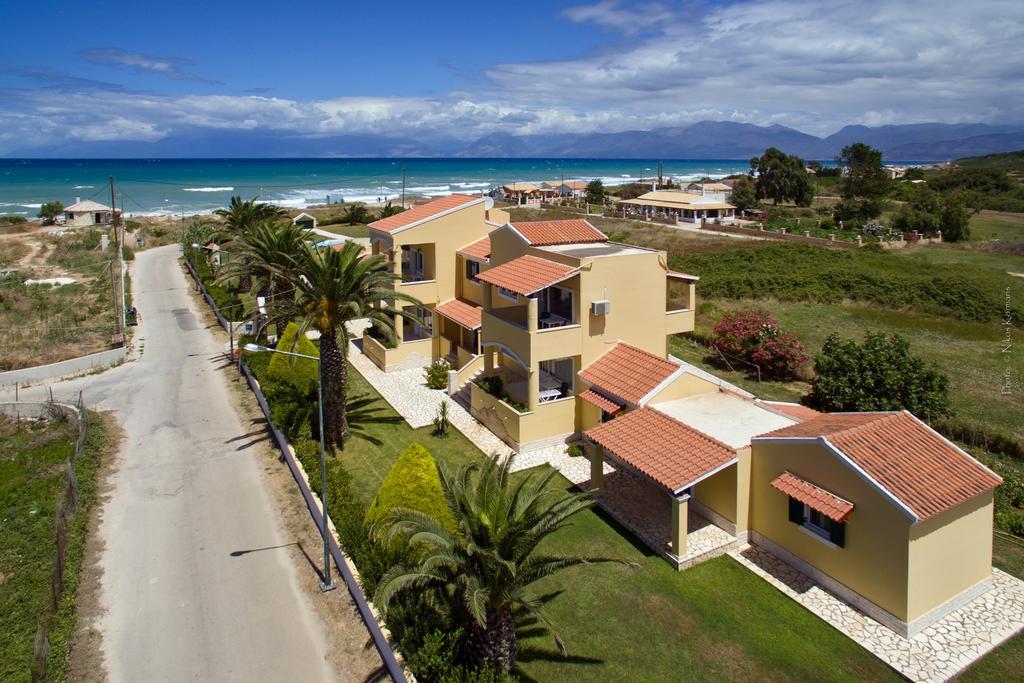 Residence Vista Del Mare Akharavi Extérieur photo